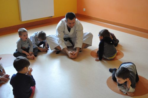 Zajęcia dodatkowe KARATE w Przedszkolu KAJTEK